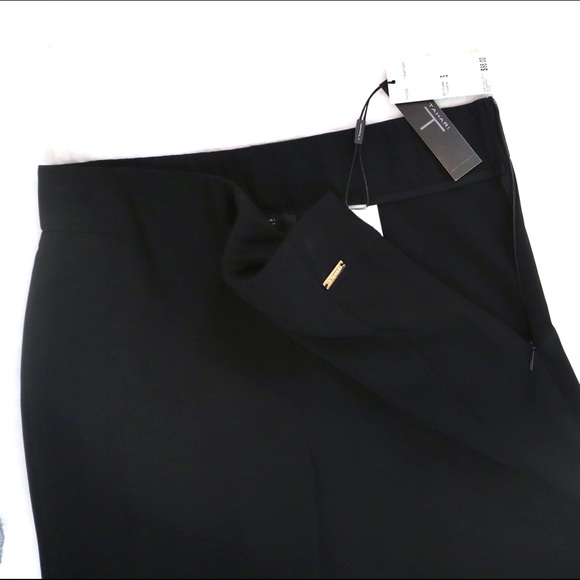 T Tahari black ponte pants - Picture 4 of 4